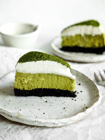 Matcha Cheesecake with Oreo Crust 3