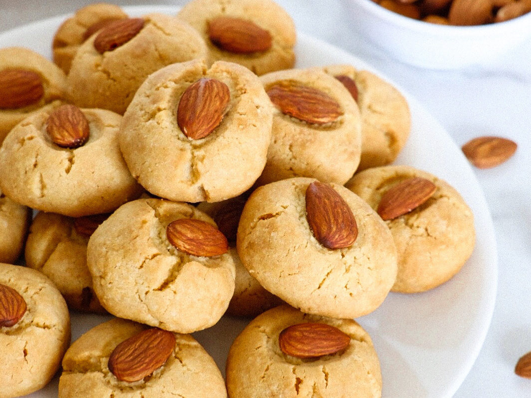 Chinese-Almond-Cookies-Recipe