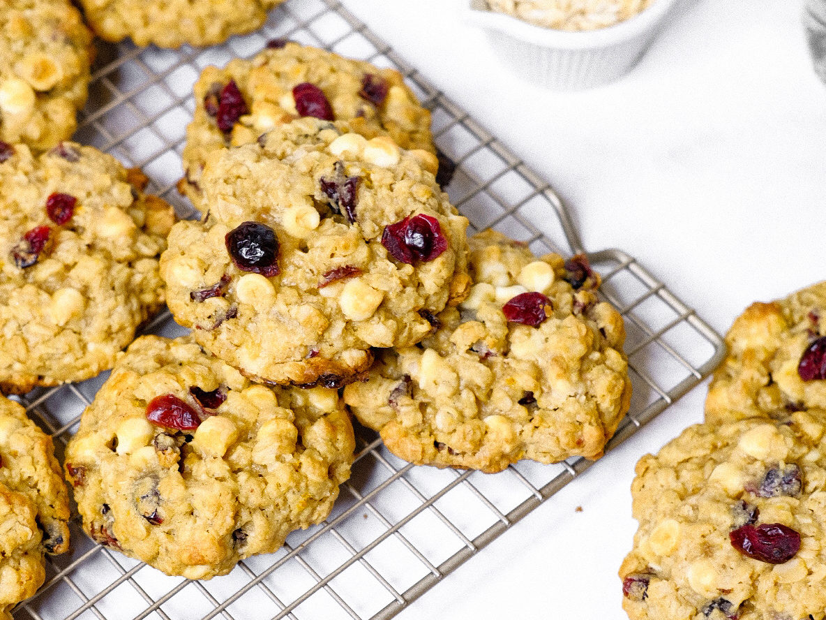 Cranberry-White-Chocolate-Oatmeal-Cookies