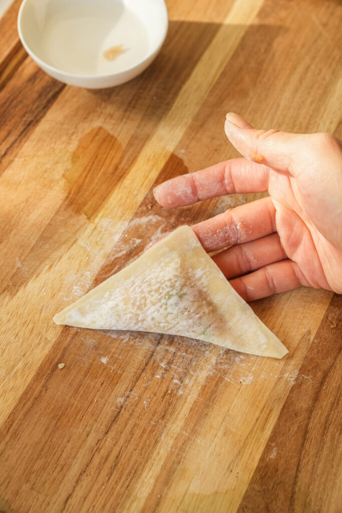 how to fold wontons easy triangle method