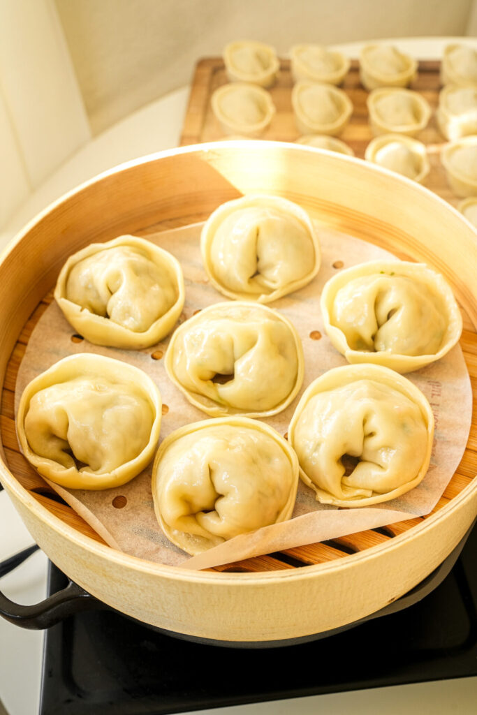 steamed Korean kimchi mandu dumpling