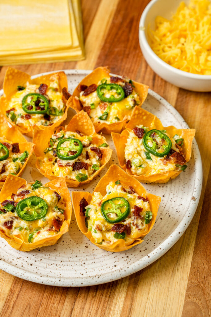 jalapeno popper wonton cups