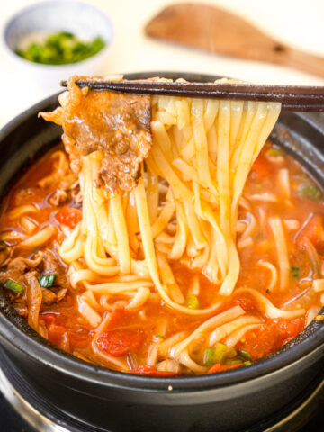 Easy Tomato Beef Noodle Soup