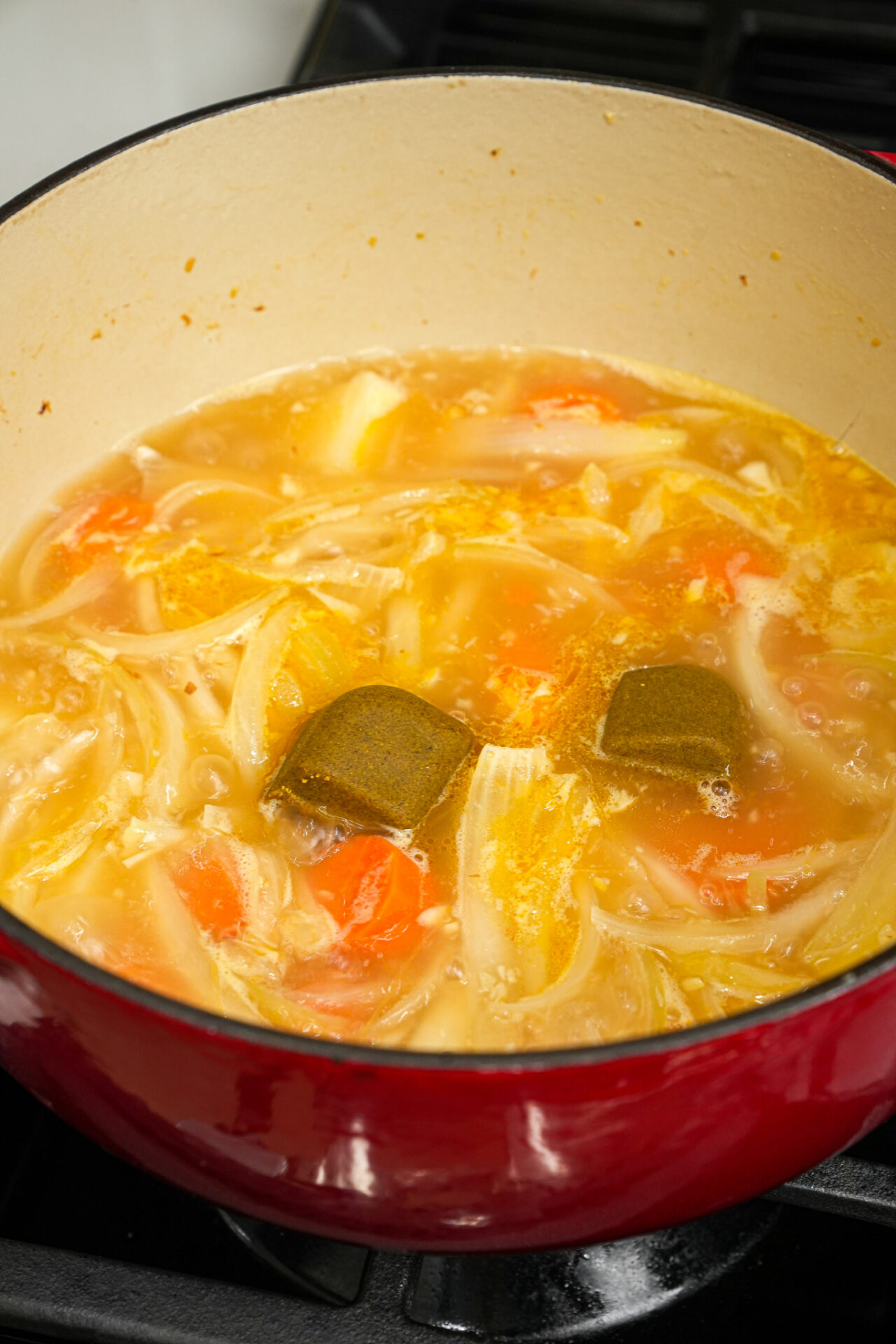 add curry cube to chicken katsu curry