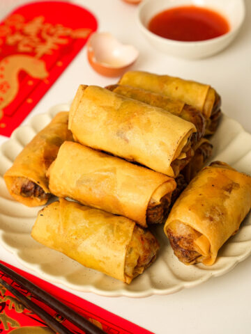 Crispy homemade Chinese egg rolls