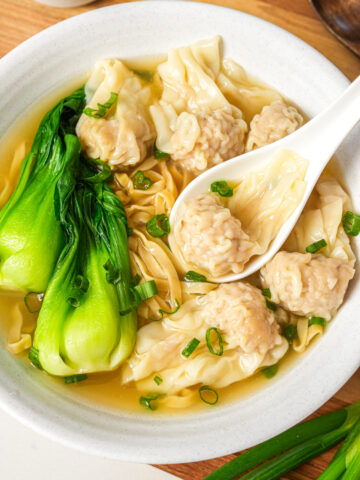 easy wonton noodle soup recipe