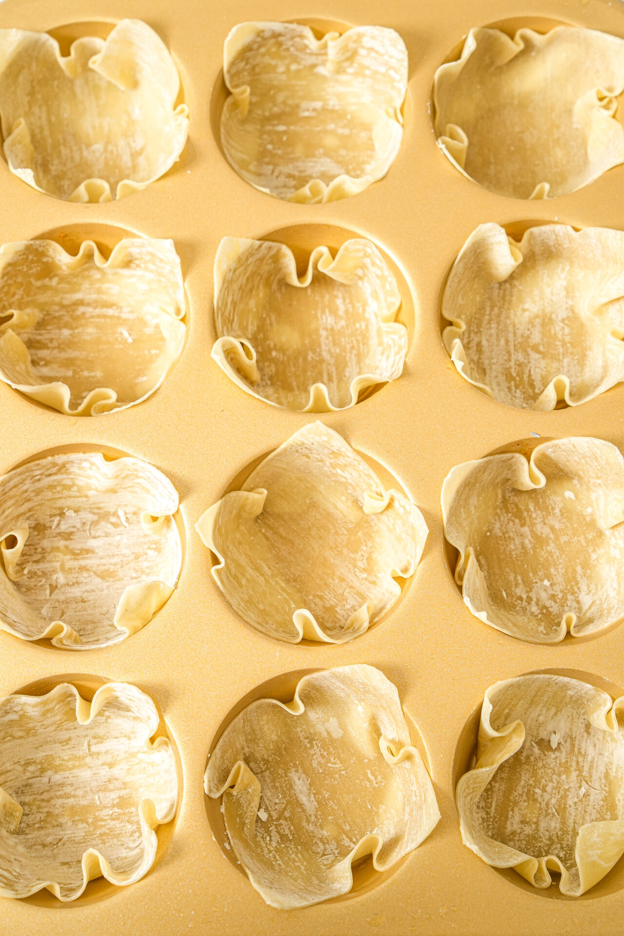 baking wonton cups in the oven