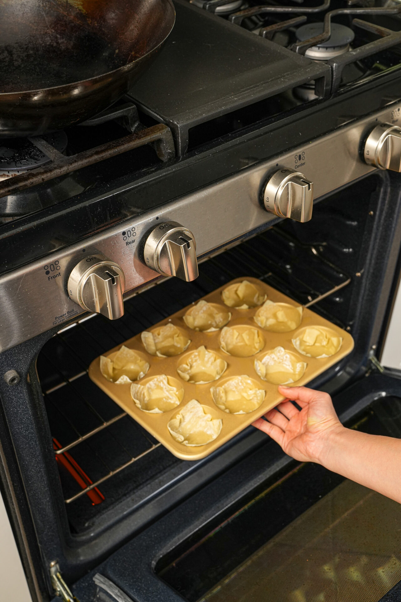 baking wonton cups in the oven