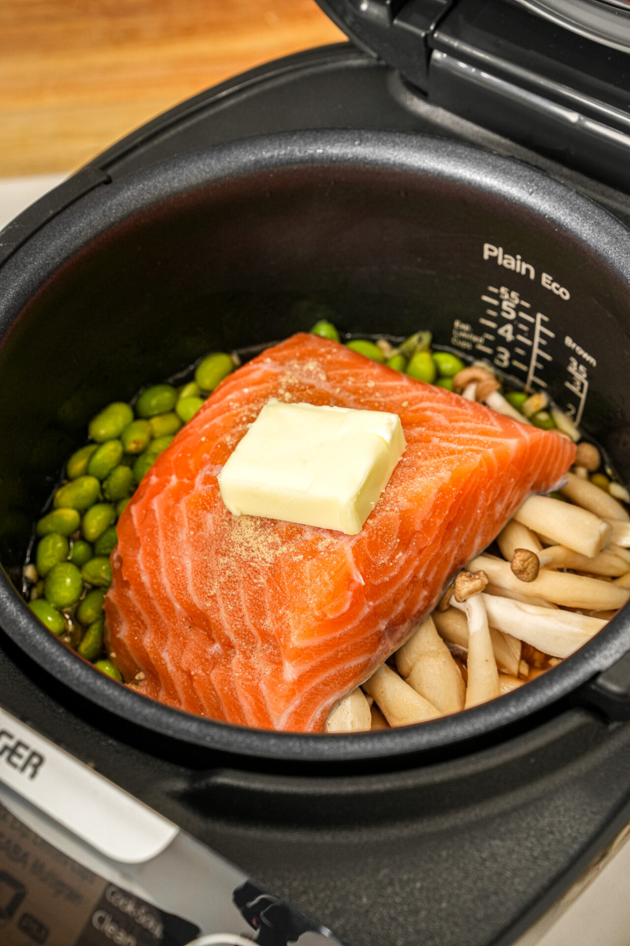 Garlic Butter Salmon Rice Bowls (Rice Cooker Recipe)