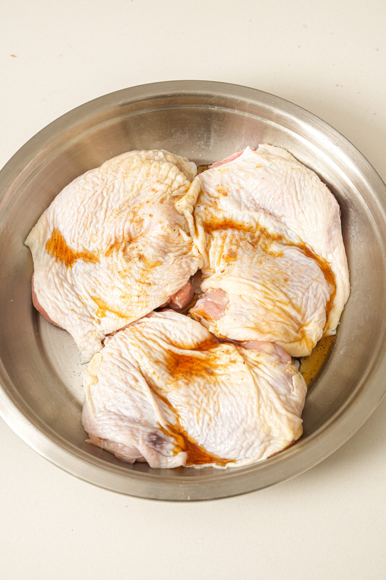 Easy Hainanese Chicken Rice in Rice Cooker
