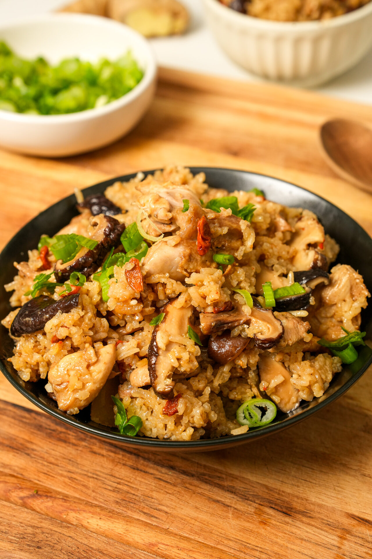Taiwanese Sesame Oil Chicken Rice in Rice Cooker