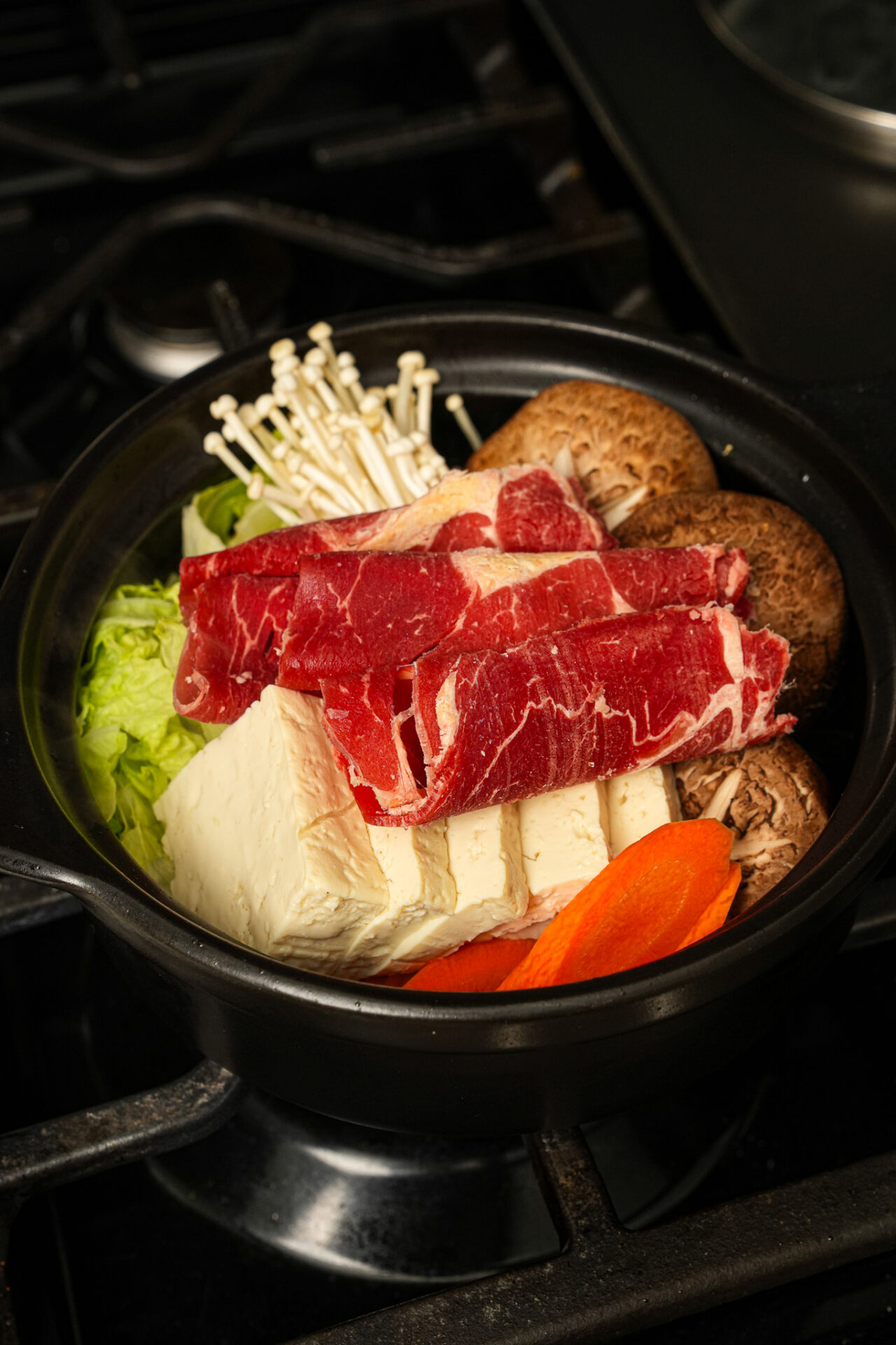 easy one pot beef sukiyaki Japanese hot pot