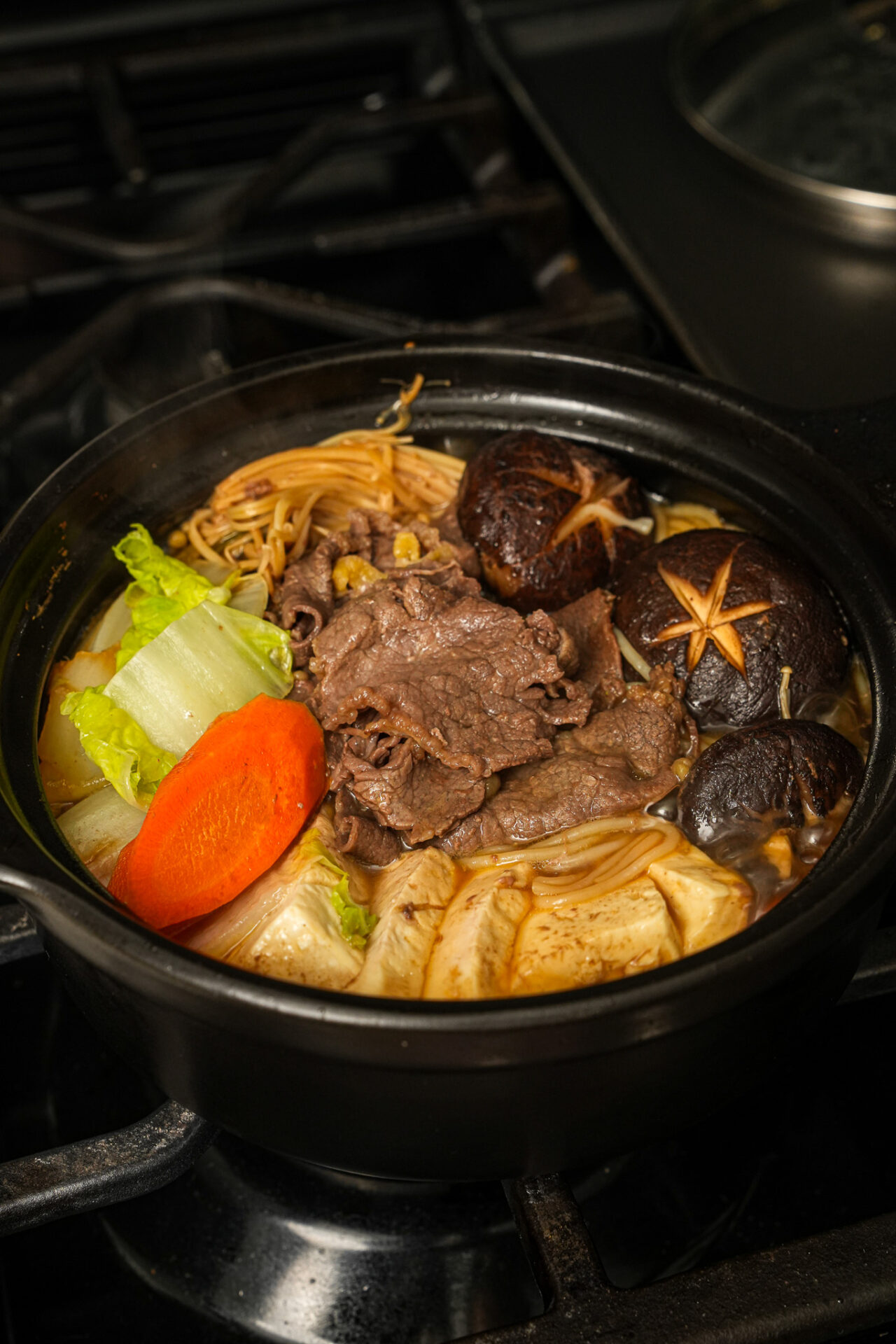 easy one pot beef sukiyaki Japanese hot pot