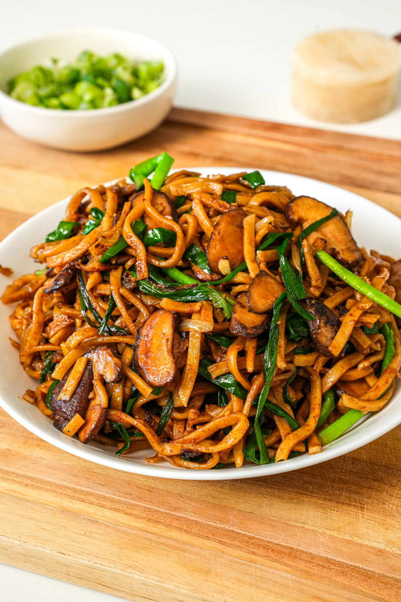 Longevity Noodles with Mushroom Recipe Yi Mein