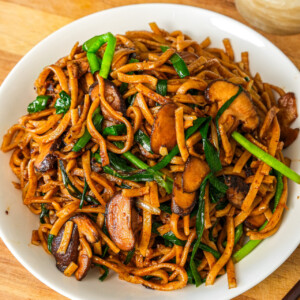 Longevity Noodles with Mushroom Recipe Yi Mein
